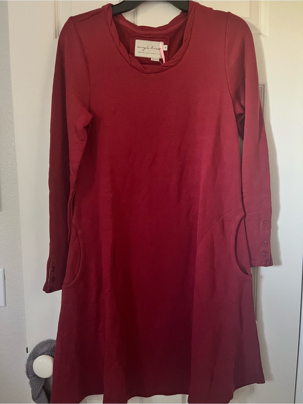 evy’s tree the heidi long-sleeve a-line knit dress in cherry NWT